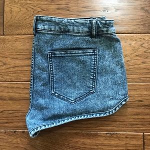 F21 Premium Denim Acid Wash Dolphin Shorts
